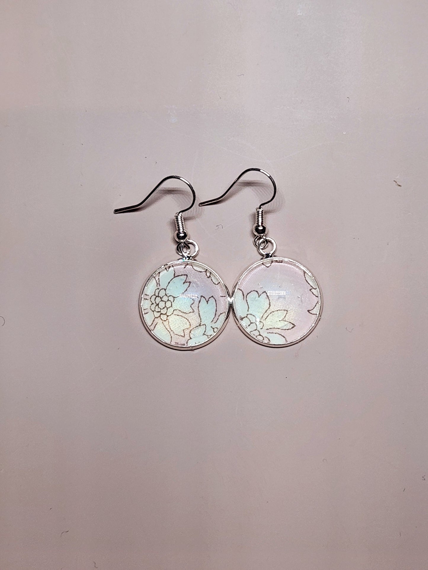 Boucles d'Oreilles Crochet Liberty Argent Vif 18mm - Bijoux Artisanaux Faits Main - Plusieurs Coloris Disponibles