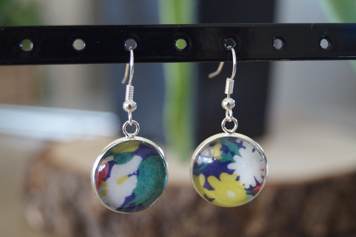 Boucles d'Oreilles Crochet Liberty Argent Vif 18mm - Bijoux Artisanaux Faits Main - Plusieurs Coloris Disponibles