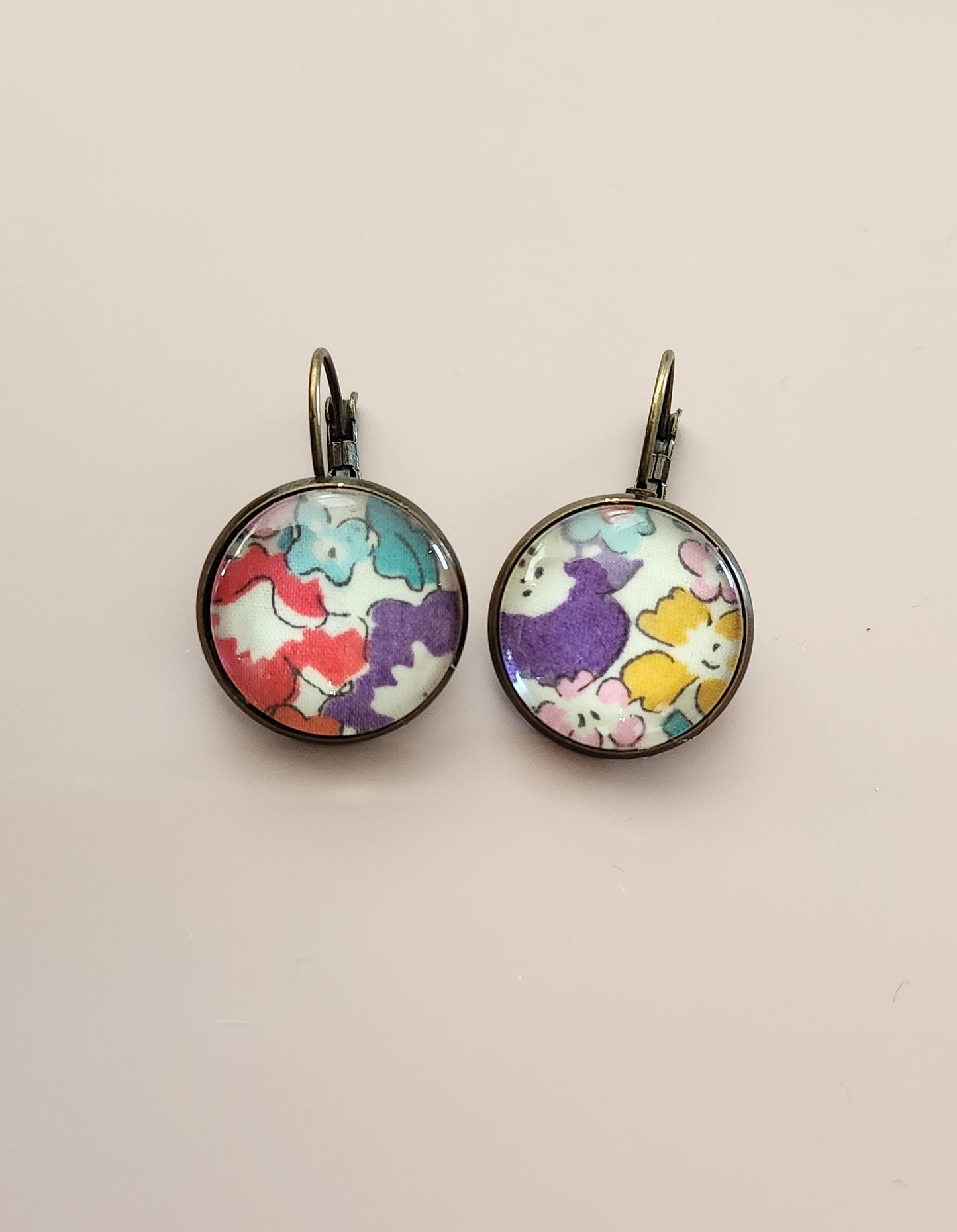 Boucles d'Oreilles Dormeuses Liberty en Laiton Bronze 18mm - Bijoux Artisanaux Faits Main - Plusieurs Coloris Disponibles