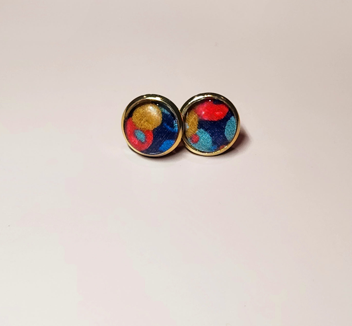 Boucles d'Oreilles Puces Liberty Or 18K Acier Inoxydable 12mm - Bijoux Artisanaux Faits Main - Plusieurs Coloris Disponibles