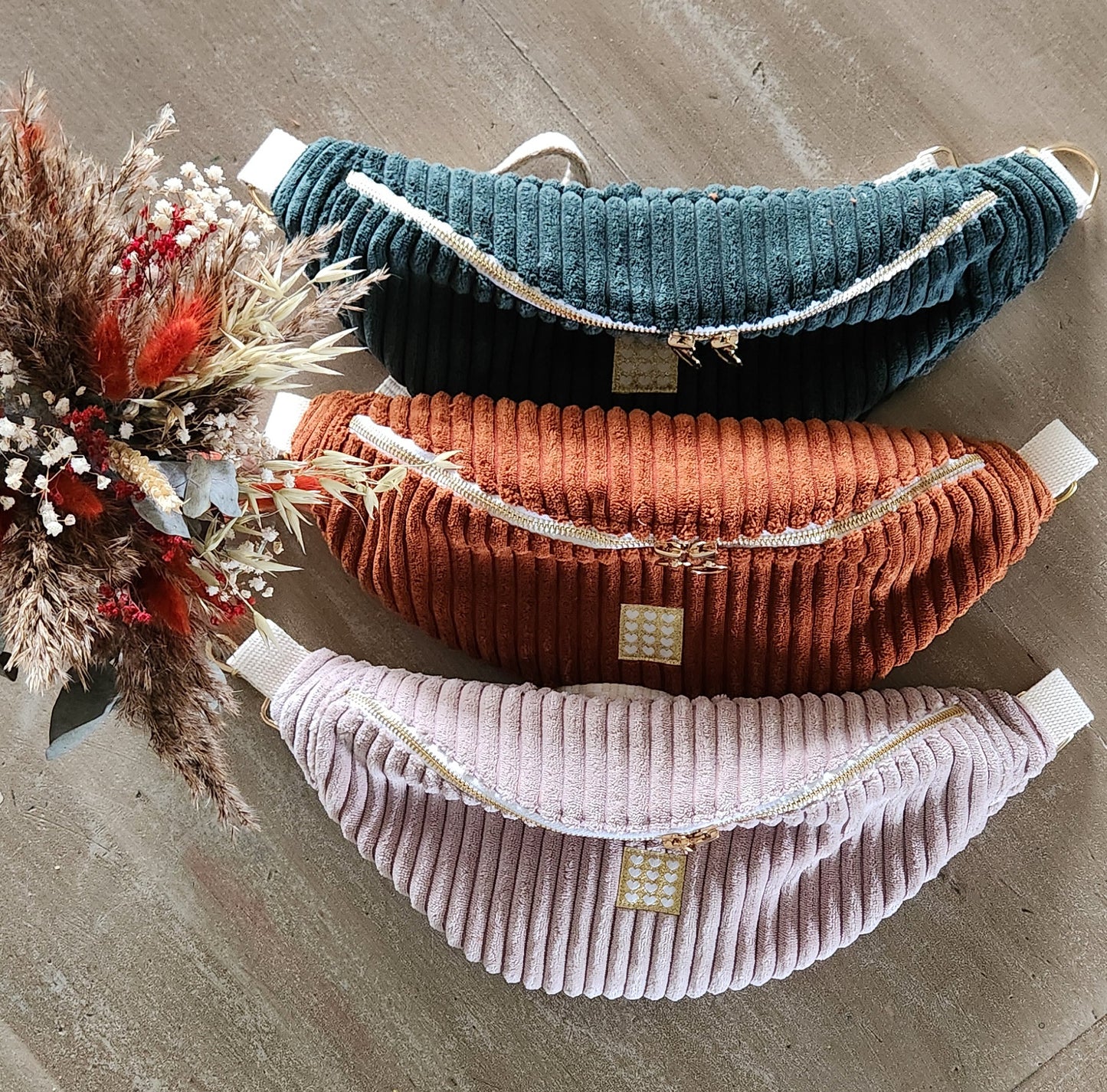 Sac banane en velours côtelé – cousu main