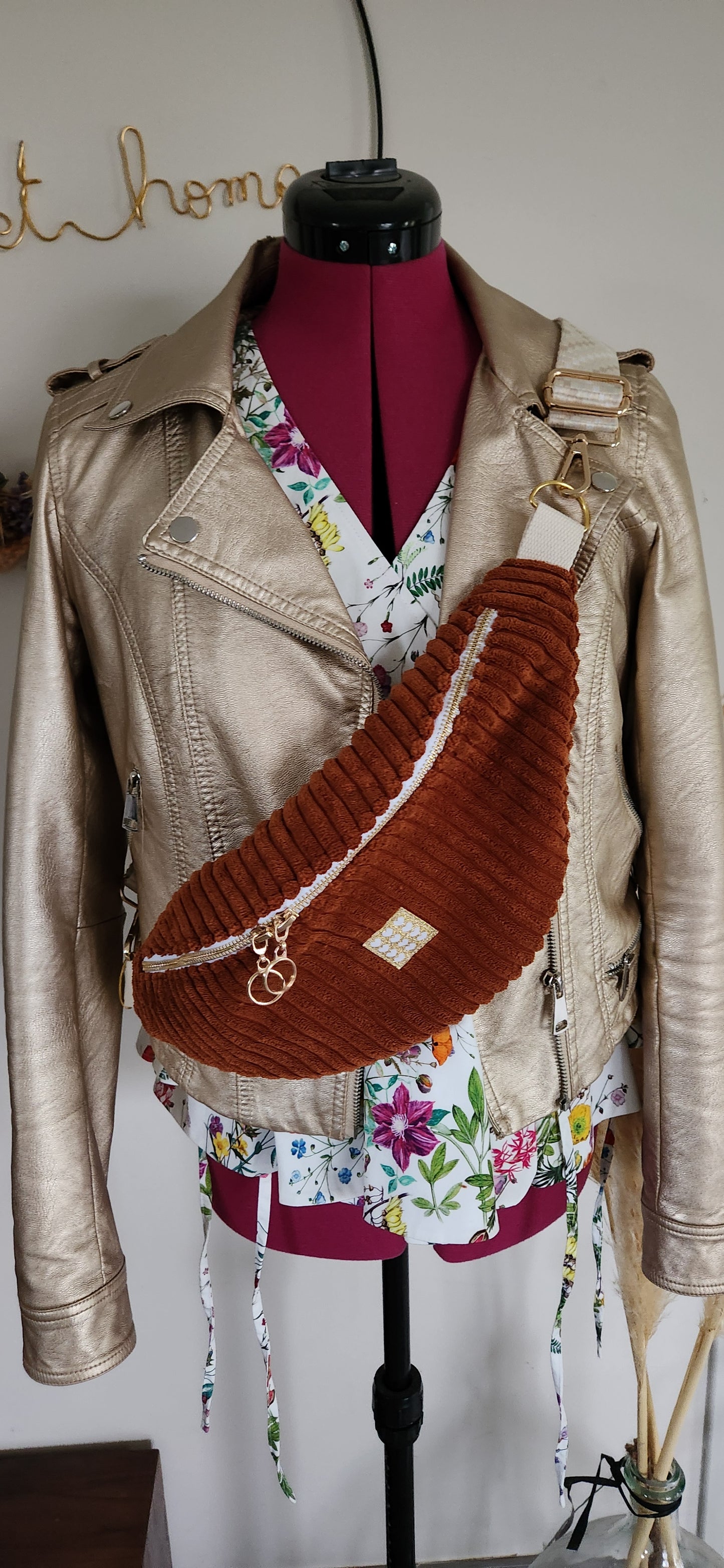 Sac banane en velours côtelé – cousu main