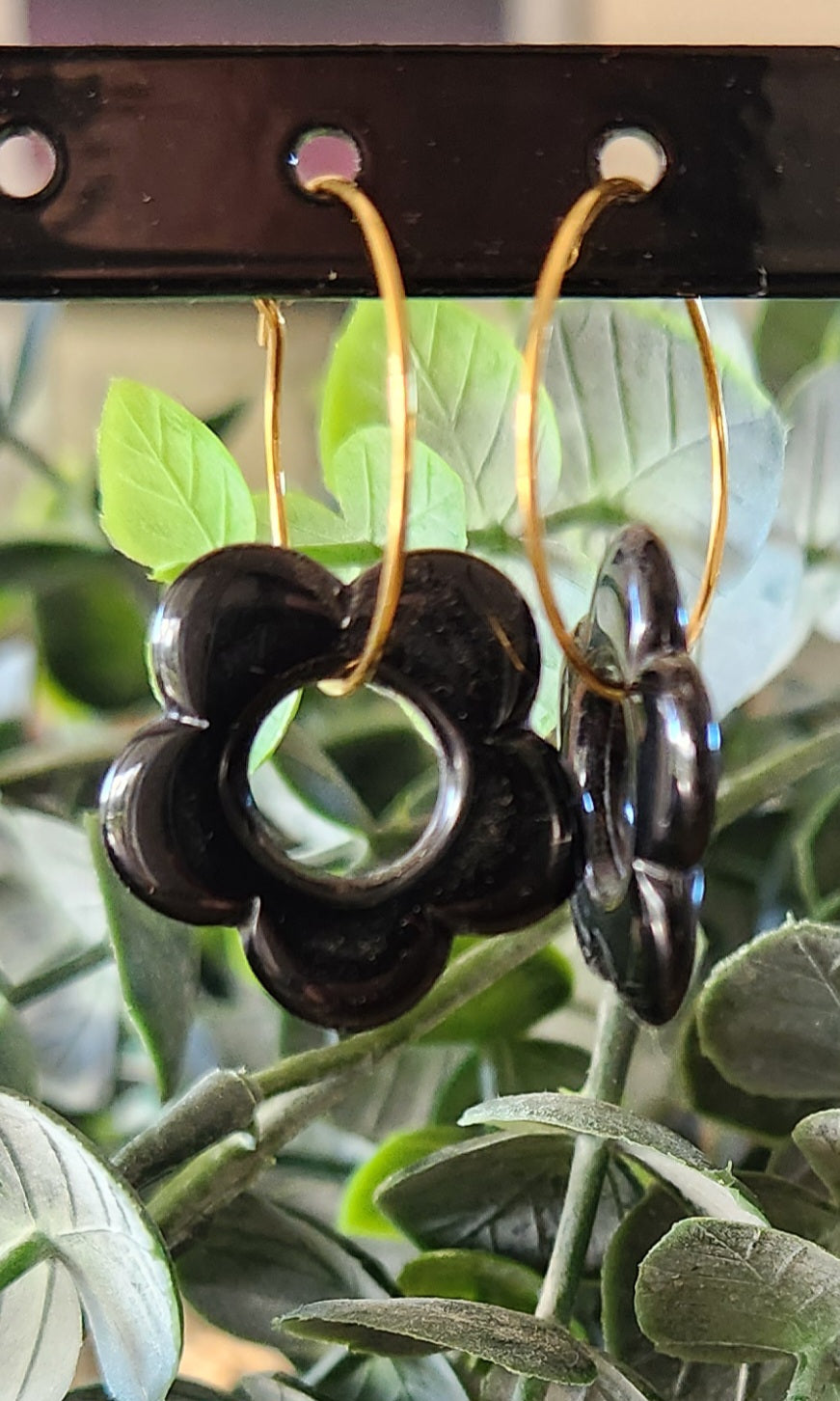 Boucles d'Oreilles Créoles Fleur en Résine 21mm - Bijoux Artisanaux Dorés Or Fin - Acier Inoxydable 316 - Plusieurs Coloris Disponibles