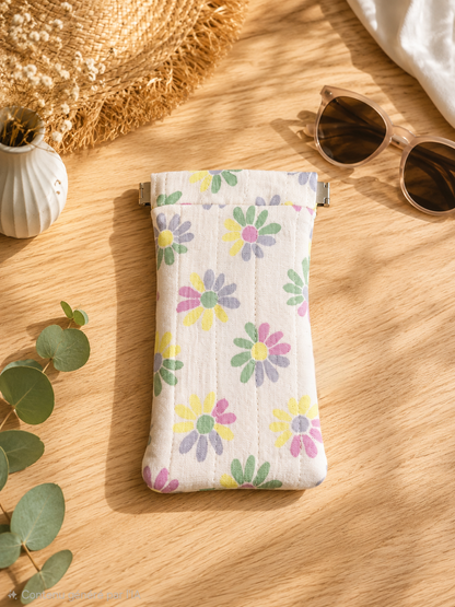 Étui à Lunettes en tissu matelassé – Fait Main